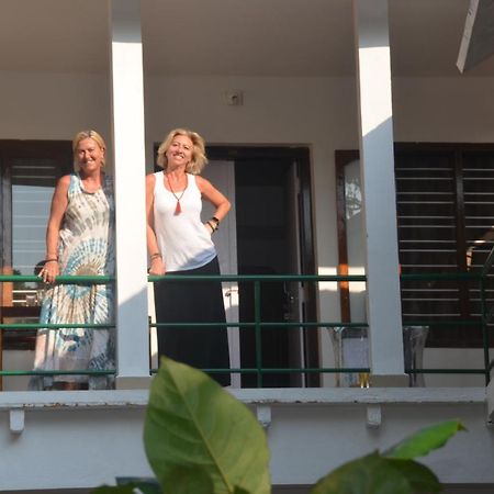 Arya Homestay Bougain Villa Gokarna  Exterior foto