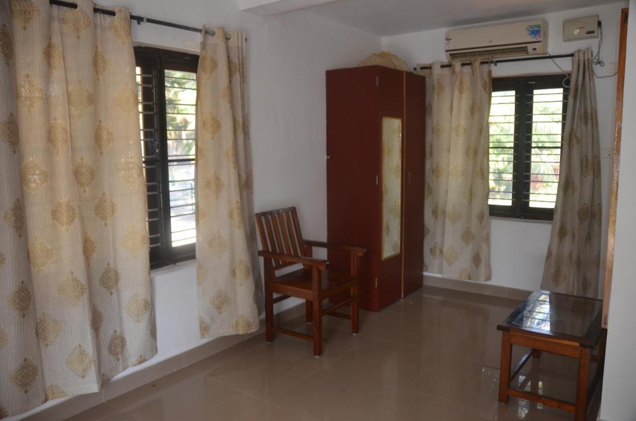 Arya Homestay Bougain Villa Gokarna  Exterior foto