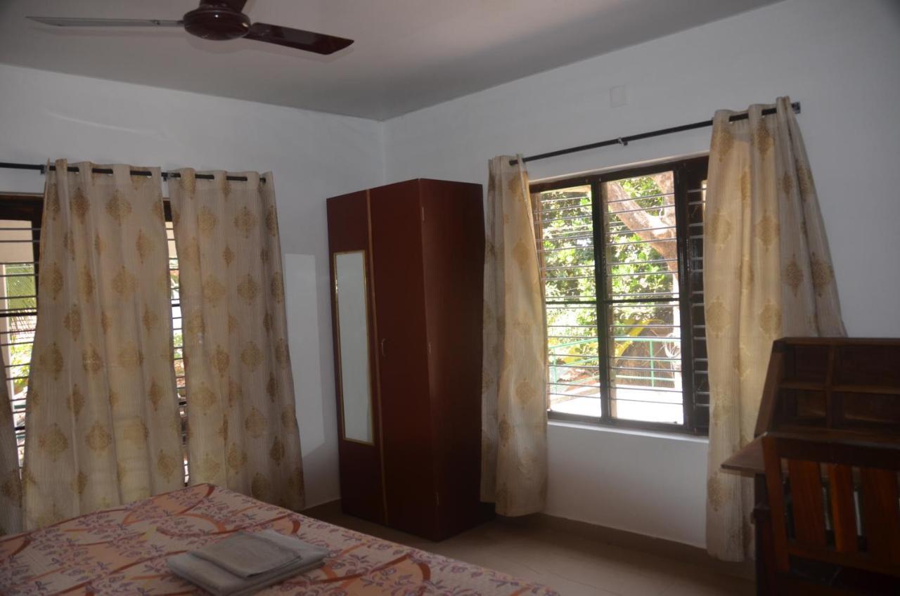 Arya Homestay Bougain Villa Gokarna  Exterior foto